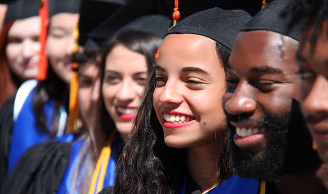 Aap Grad Faces